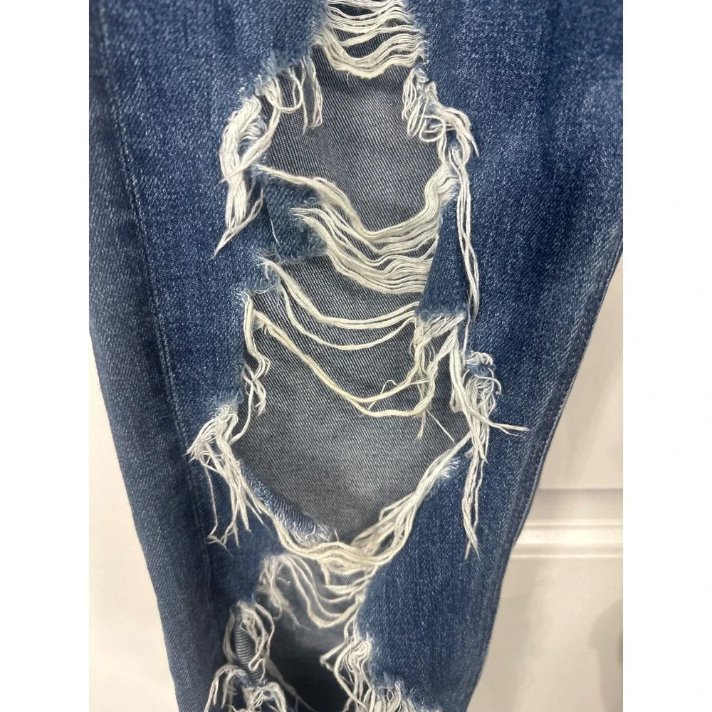 American Eagle Distressed Ripped Mom Jeans Medium Wash Floral Embroidered 2R